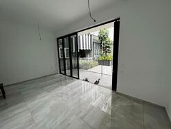 The Verandah Residences (D5), Terrace #581849591